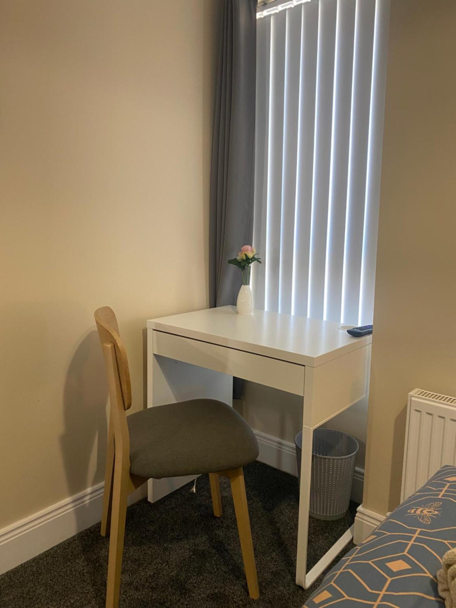 Roskeen Townhouse Belfast Extérieur photo