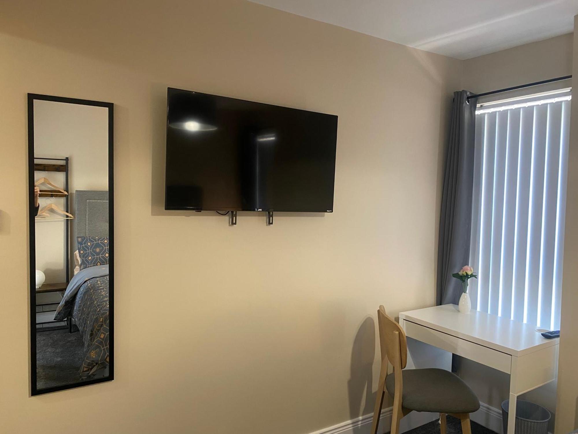 Roskeen Townhouse Belfast Extérieur photo