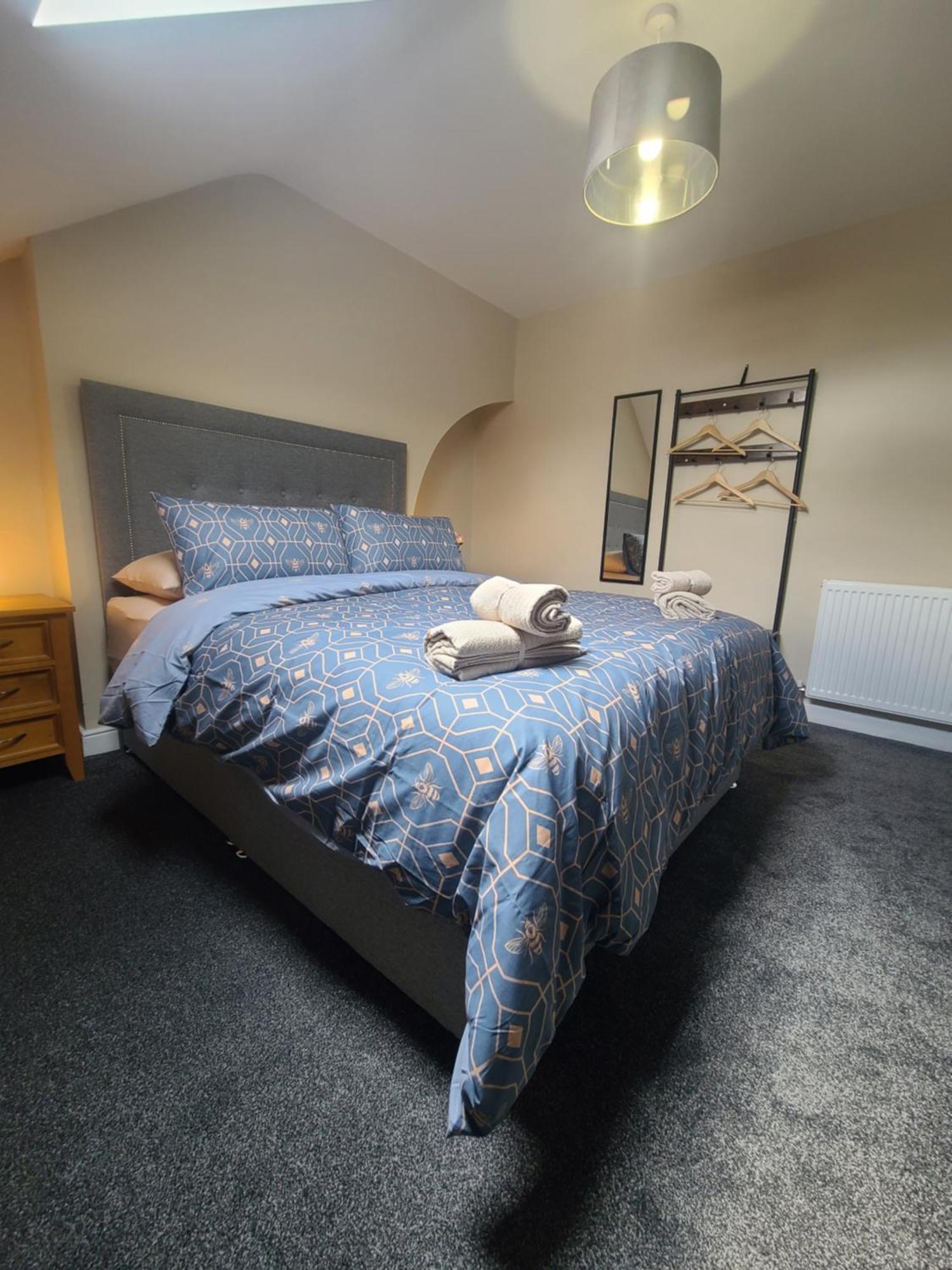 Roskeen Townhouse Belfast Extérieur photo